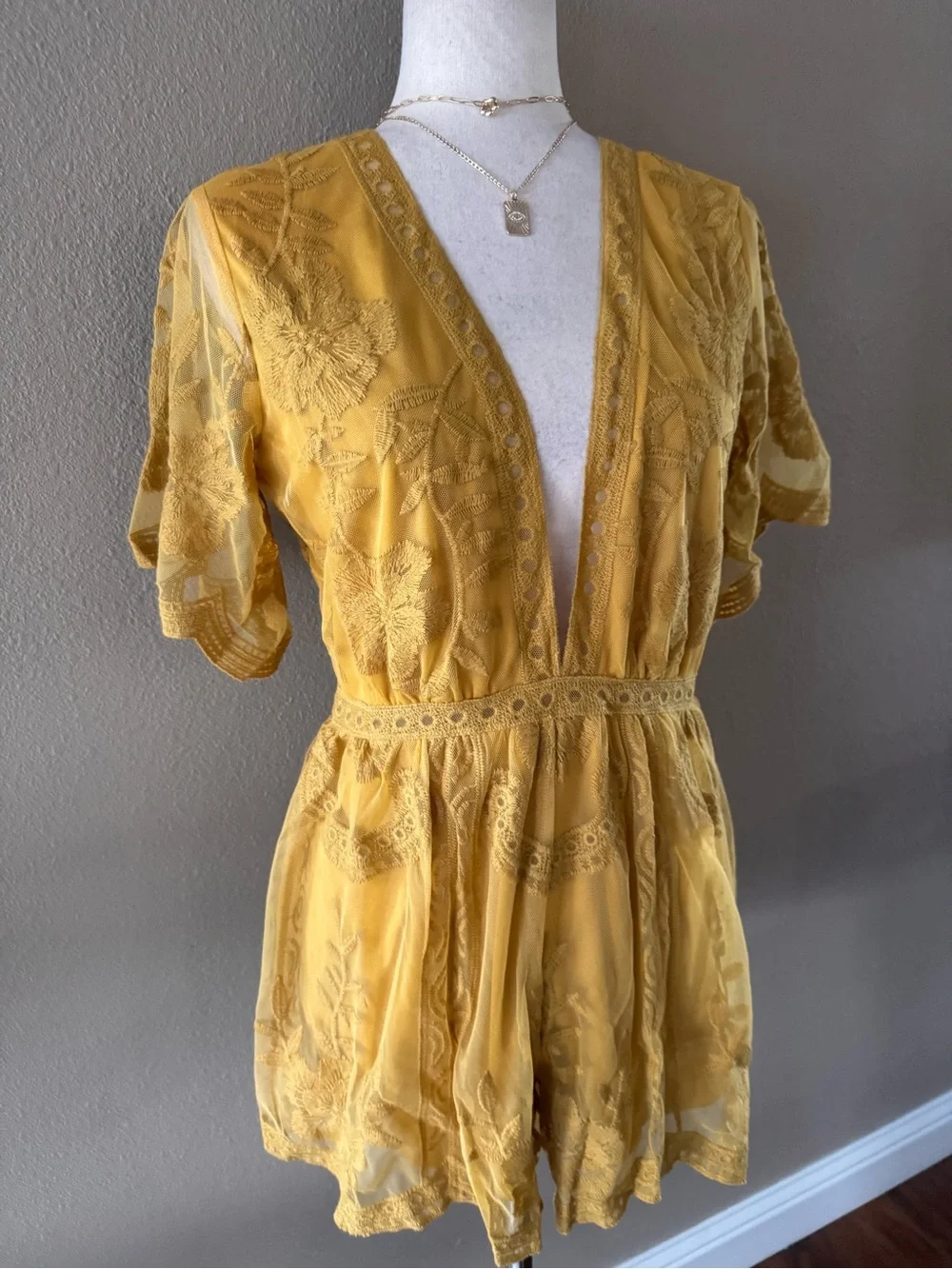Mustard Lace Romper with Deep V - Picture 5 of 10